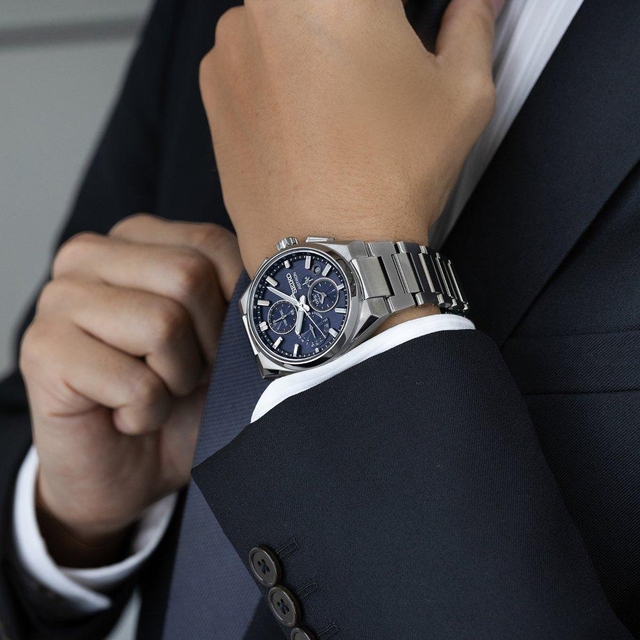 ZEGAREK SEIKO ASTRON GPS SOLAR 5X DUAL-TIME CHRONOGRAPH