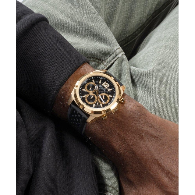 ZEGAREK GUESS RESISTANCE