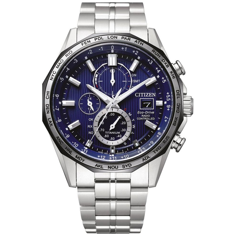 ZEGAREK CITIZEN RADIO CONTROLLED SUPER TITANIUM CHRONOGRAPH