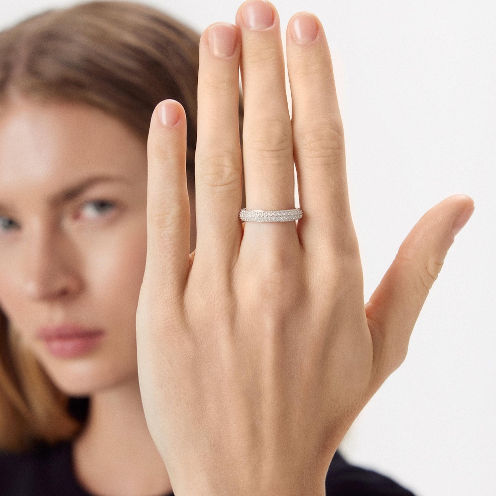 Pierścionek srebrny z cyrkoniami Emblems