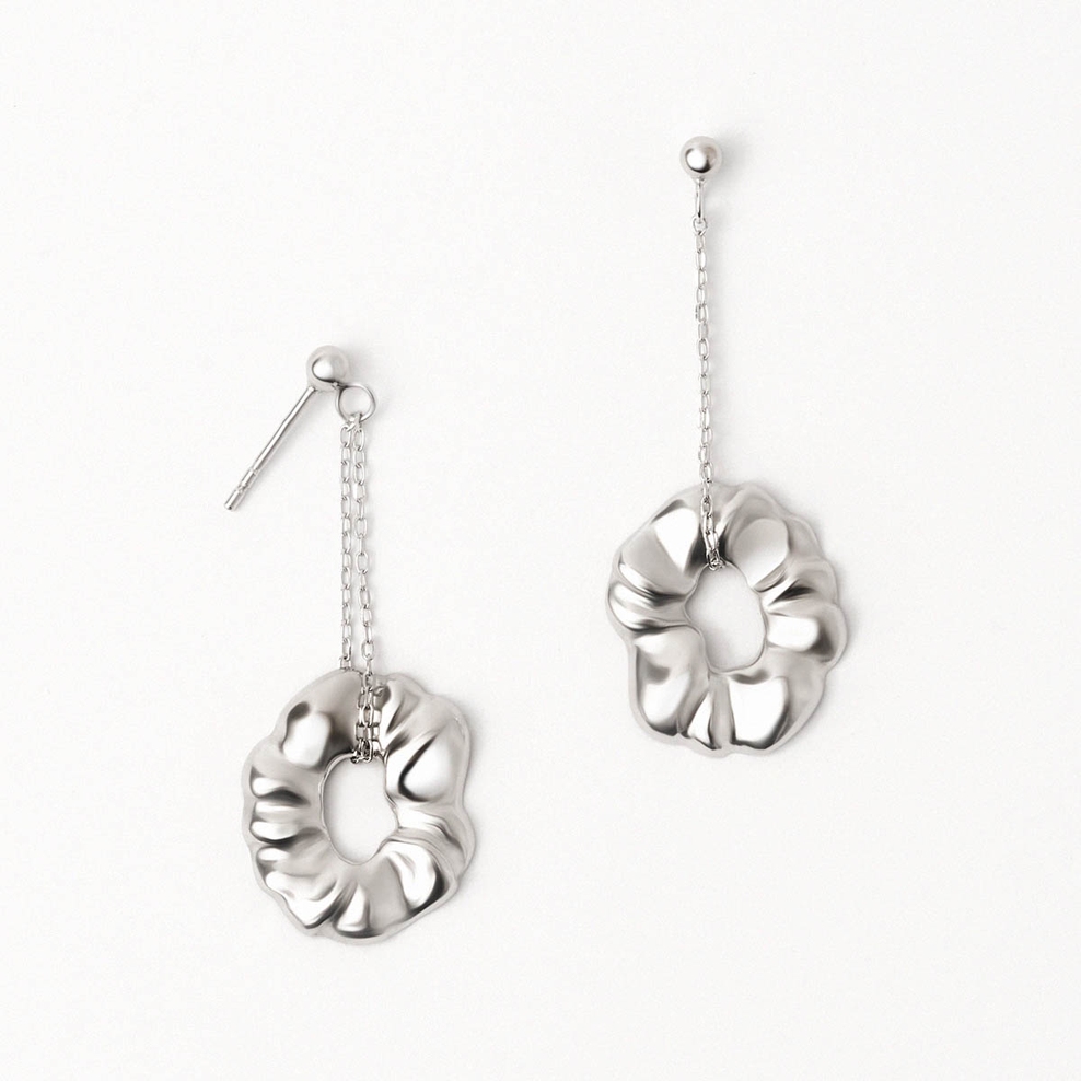 Kolczyki srebrne Follow