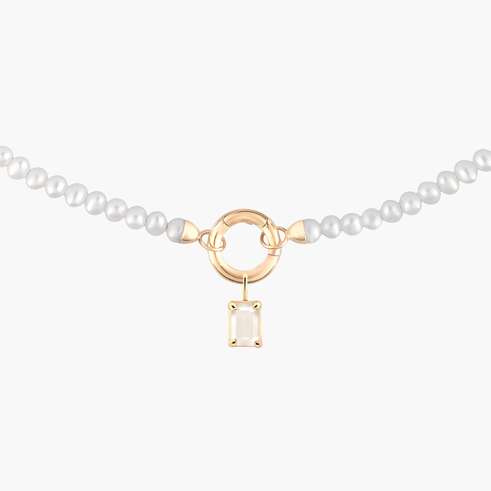 Wisiorek złoty z kamieniem księżycowym