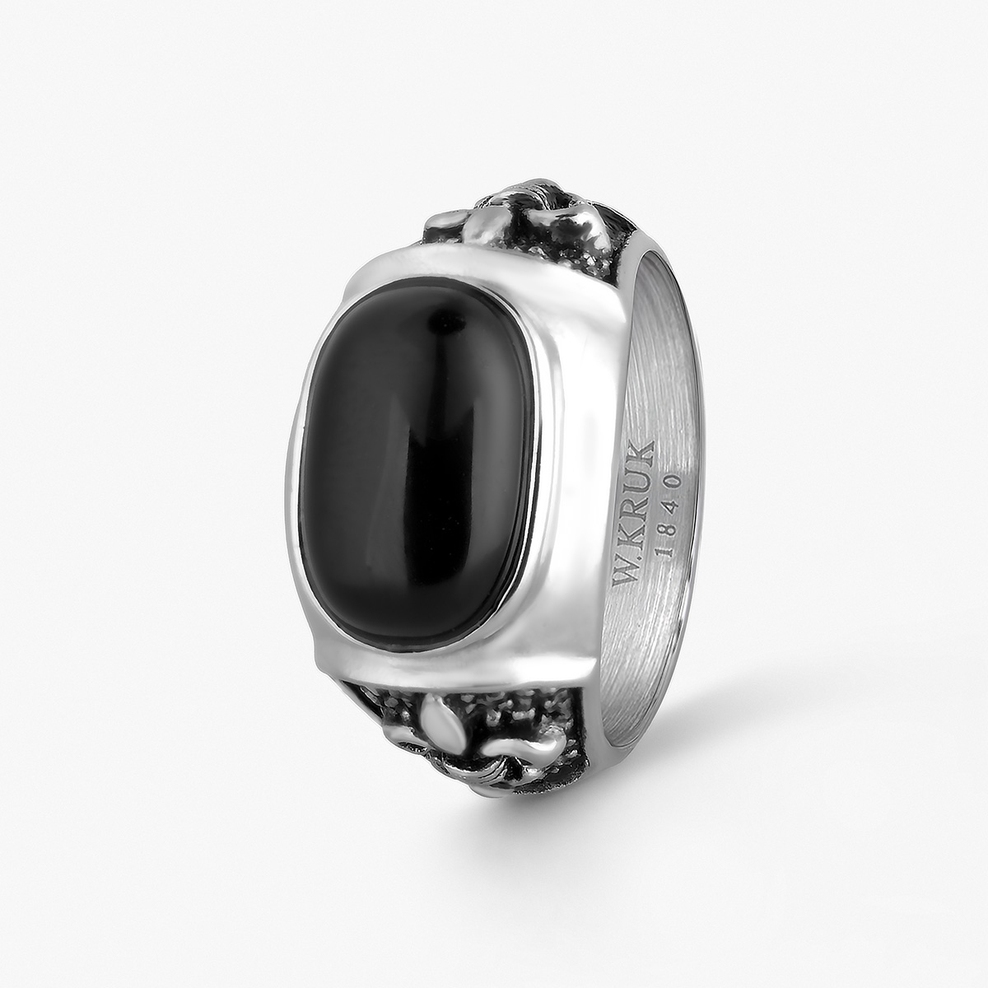 Sygnet stalowy z onyksem