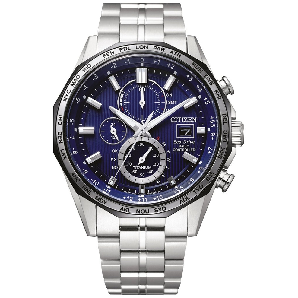 ZEGAREK CITIZEN RADIO CONTROLLED SUPER TITANIUM CHRONOGRAPH