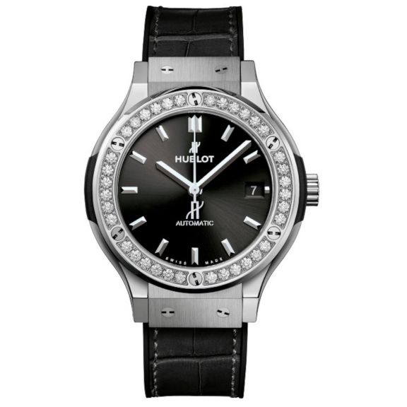ZEGAREK HUBLOT Classic Fusion Titanium Diamonds