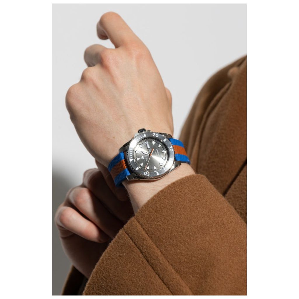 ZEGAREK GUCCI DIVE