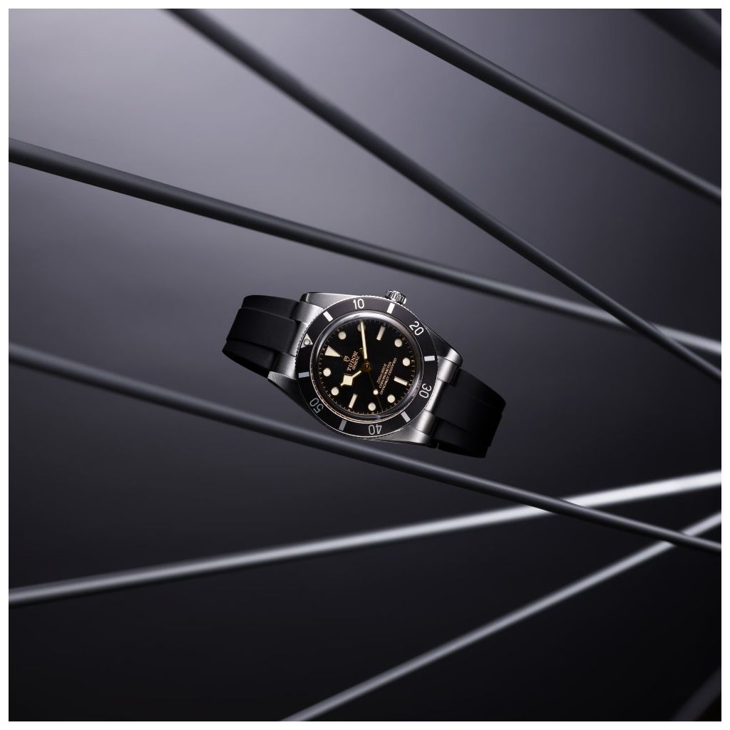 TUDOR BLACK BAY 54