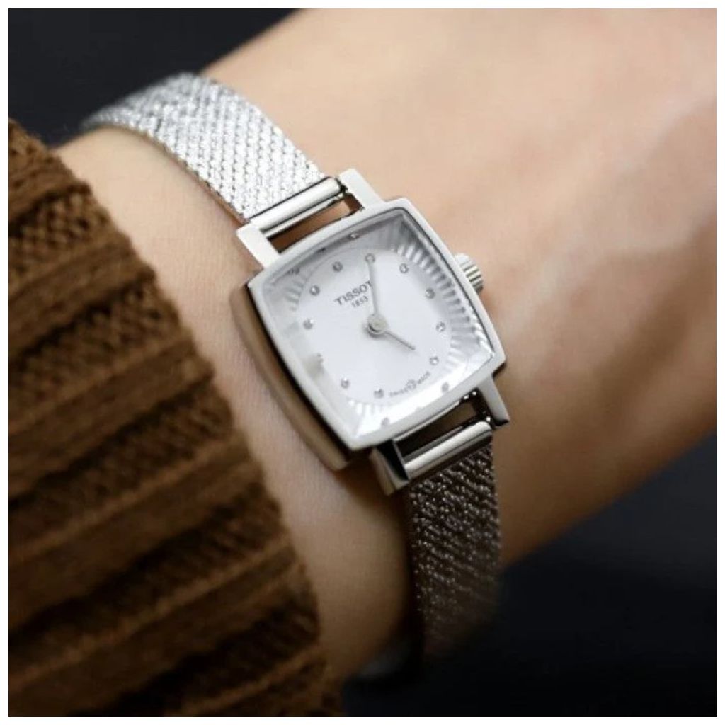 Tissot Lovely Square