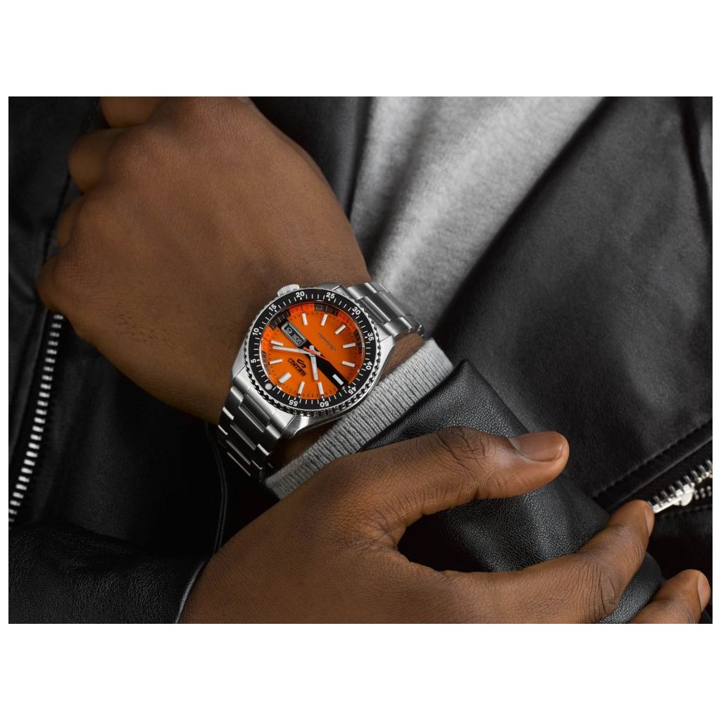 ZEGAREK SEIKO 5 SPORTS RETRO COLOUR COLLECTION