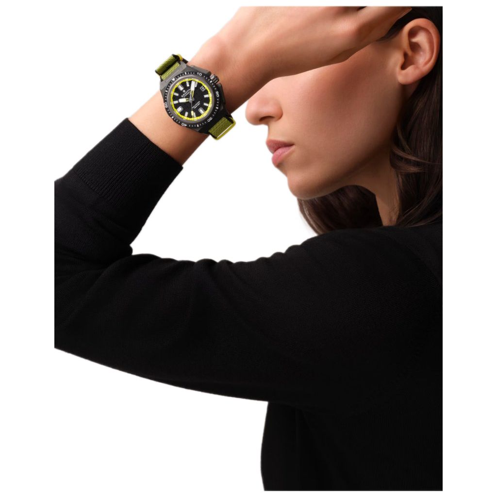 ZEGAREK ZENITH DEFY EXTREME DIVER