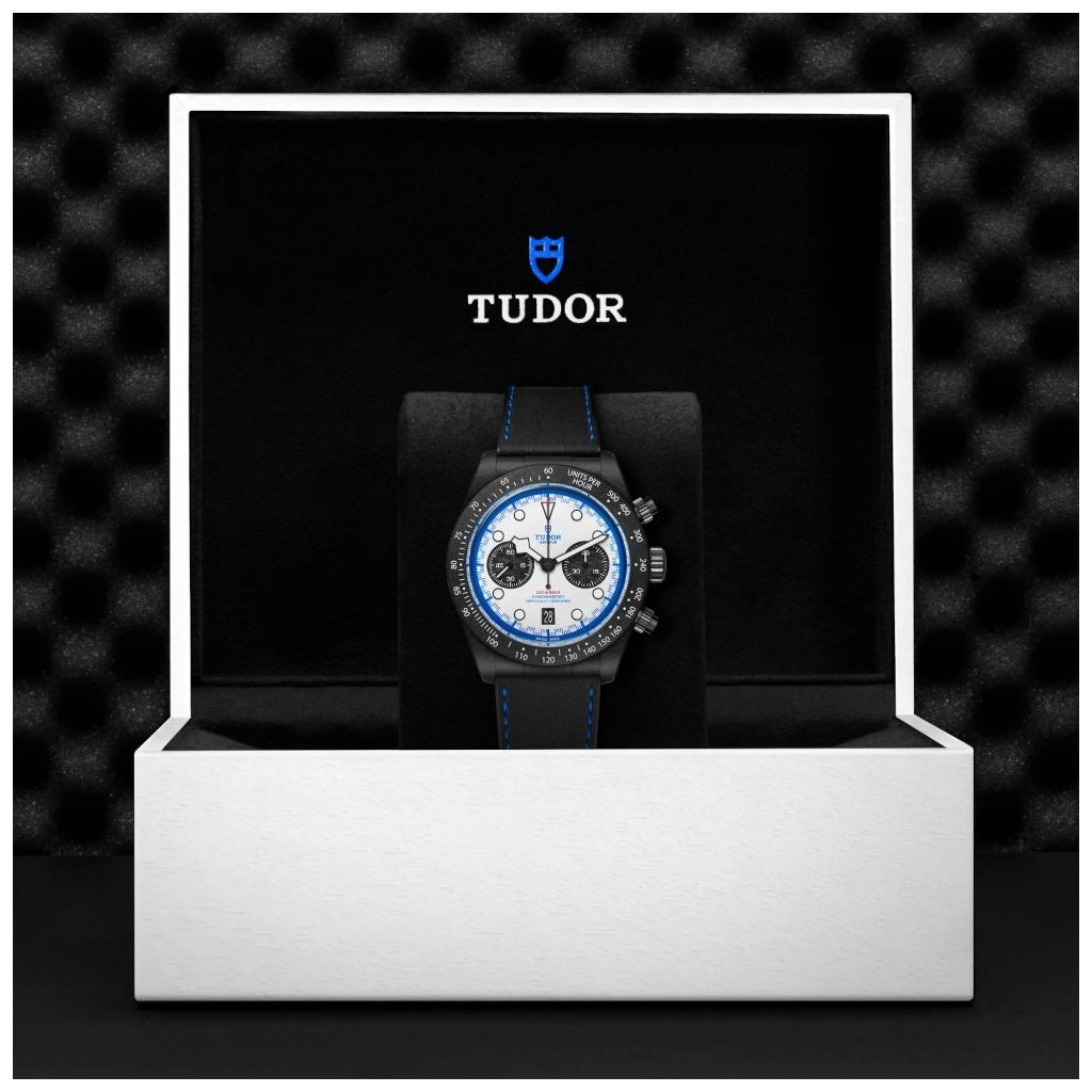 TUDOR BLACK BAY CHRONO 'CARBON 25'