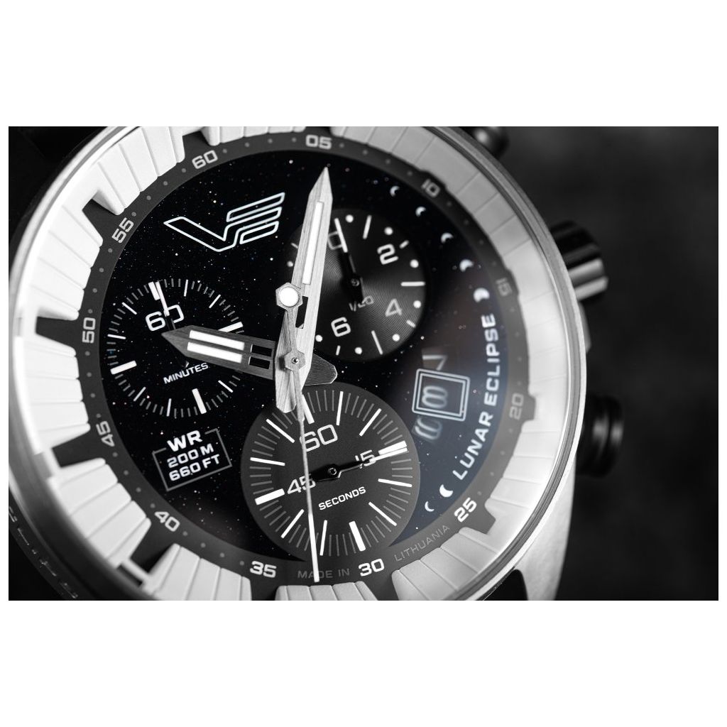 ZEGAREK VOSTOK EUROPE LUNAR ECLIPSE