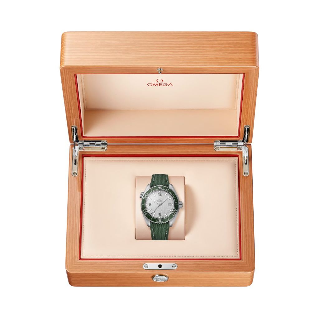 ZEGAREK OMEGA SEAMASTER PLANET OCEAN 600M