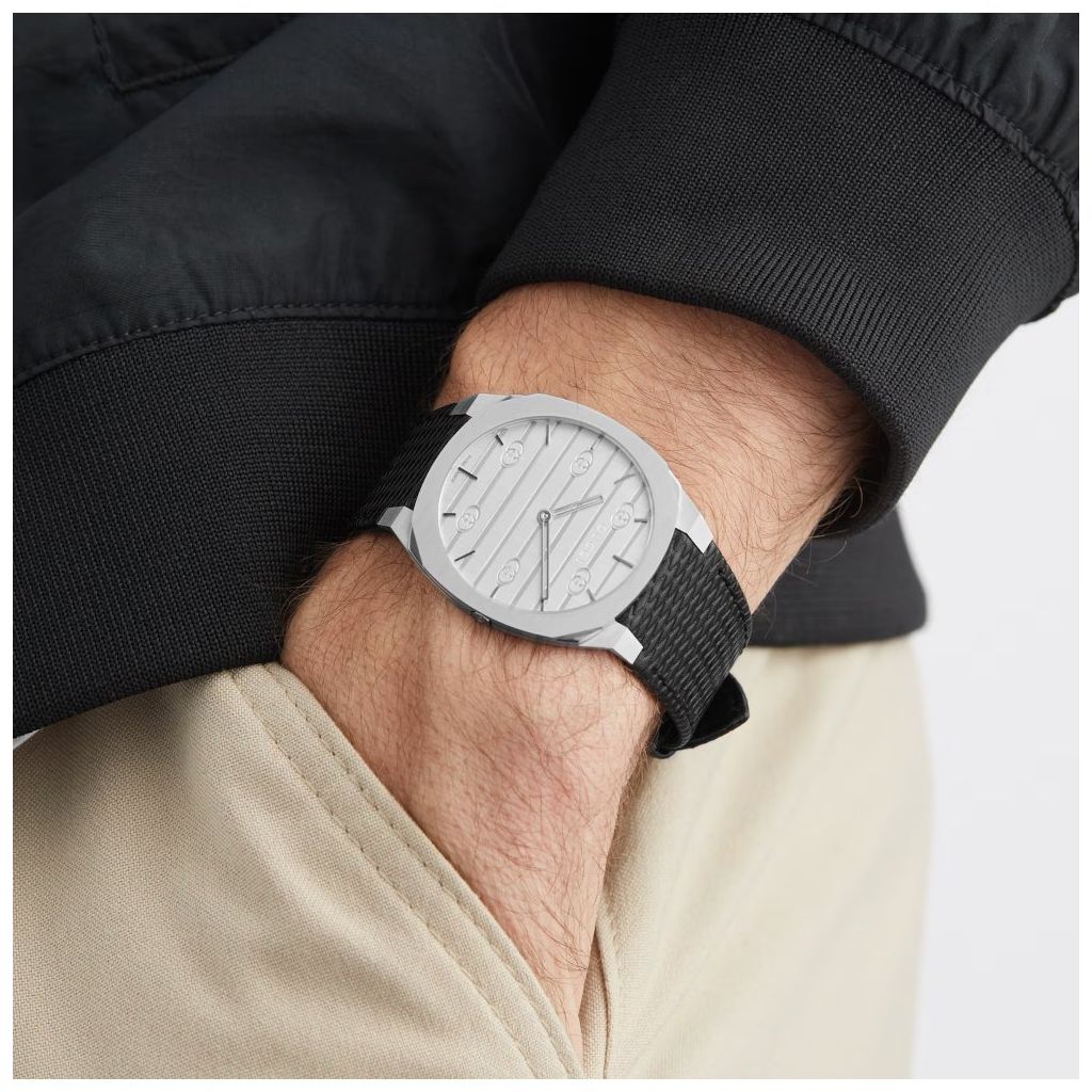 ZEGAREK GUCCI 25H