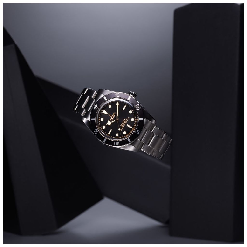 TUDOR BLACK BAY 54