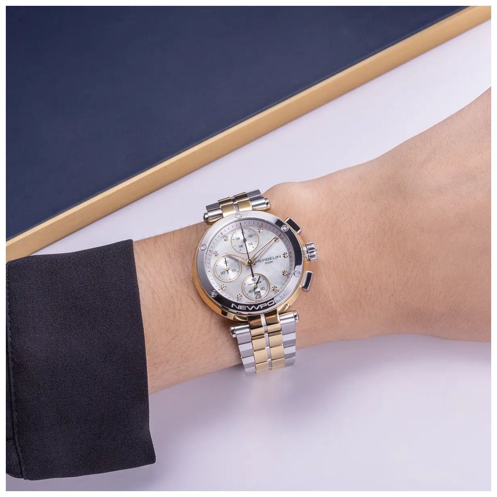 ZEGAREK HERBELIN NEWPORT CHRONOGRAPH