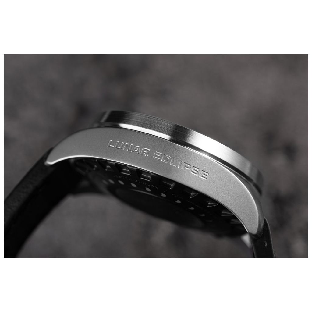 ZEGAREK VOSTOK EUROPE LUNAR ECLIPSE