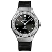 ZEGAREK HUBLOT Classic Fusion Titanium Diamonds