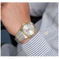 TUDOR ROYAL