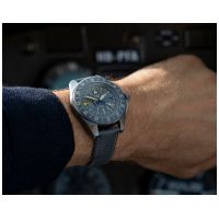 ZEGAREK AVIATOR AIRACOBRA GMT