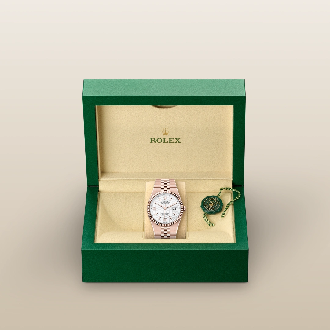 Rolex Land-Dweller 40, 18-karatowe różowe złoto Everose, M127335-0001 - W.KRUK